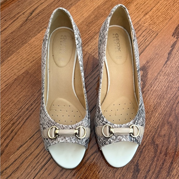 Geox Snakeskin Peep-Toe Block Heels - Picture 2 of 6